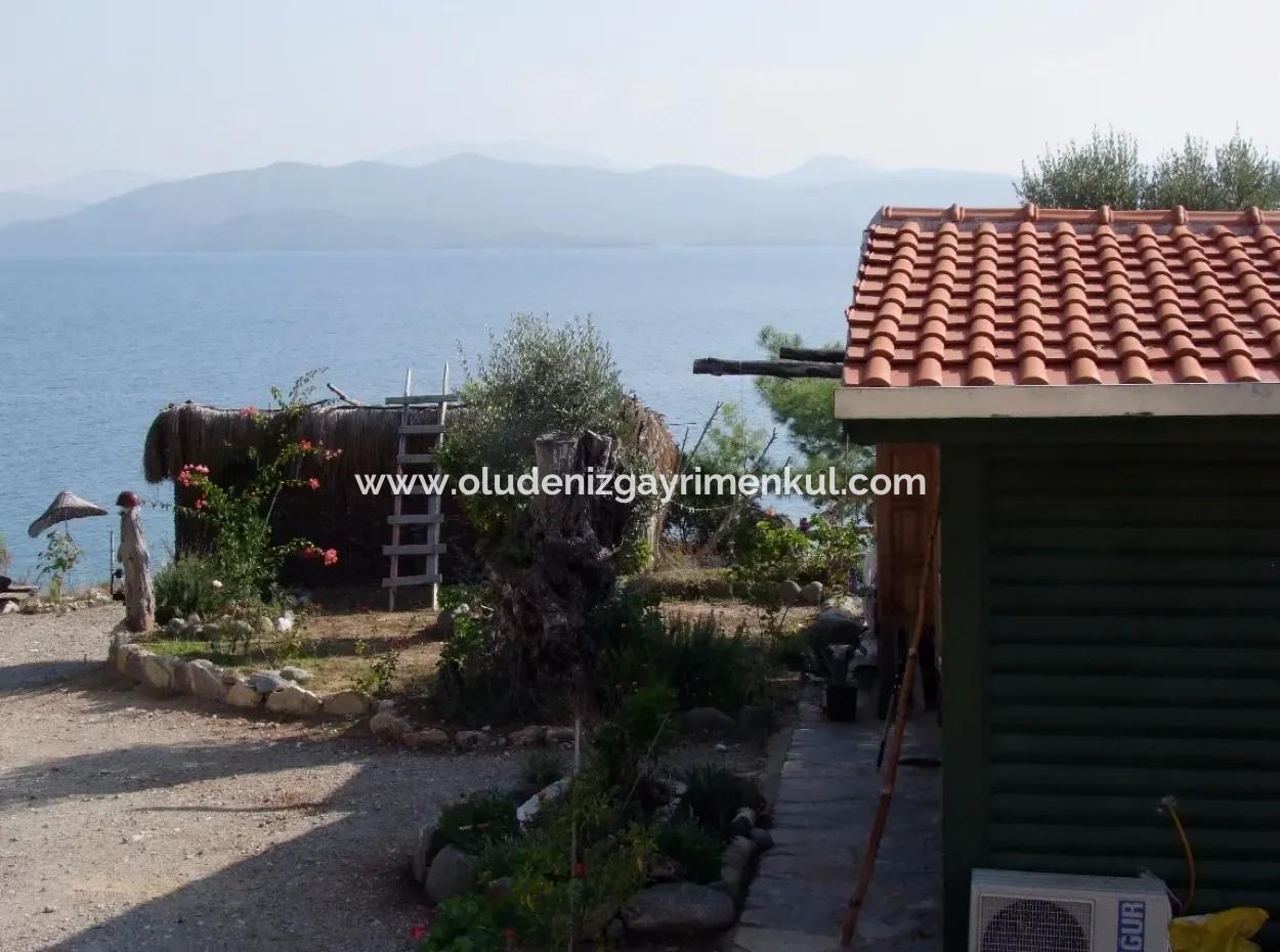 Beachfront Bungalow Zum Verkauf In Akbuk, Die Durch Das Meer Auf Einem Grundstück Von 800M2-Villa Zum Verkauf Turnalı