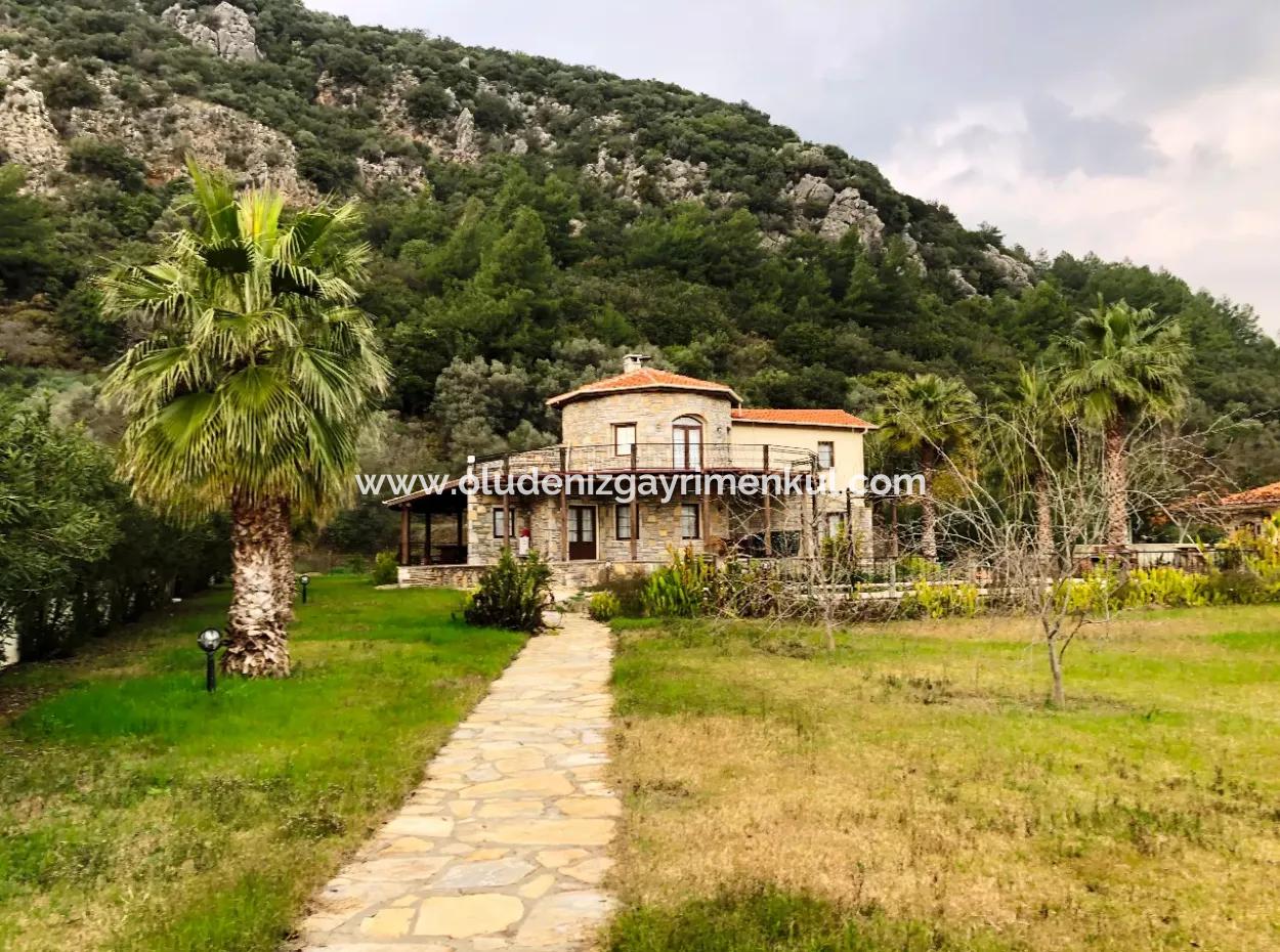 Villa For Sale In Dalyan In 3500M2 Plot