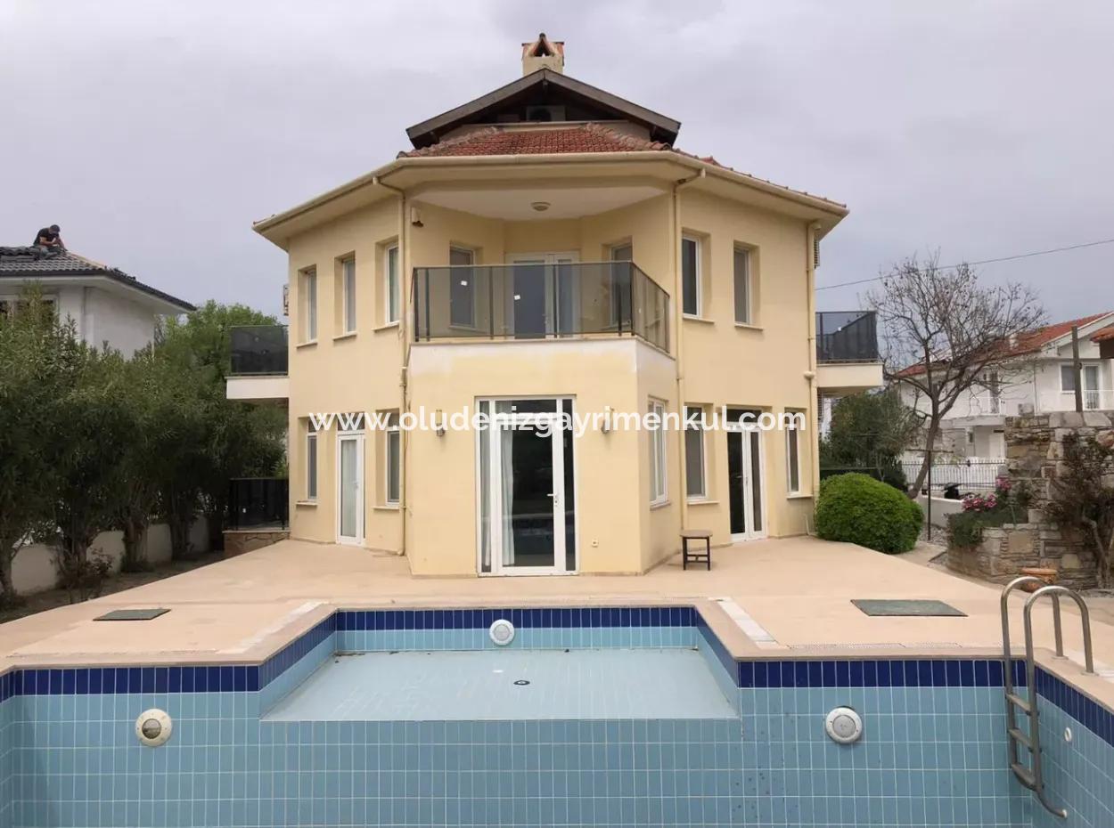 6 1 Villas For Sale In 1100 M2 Land In Dalyan Gülpinar