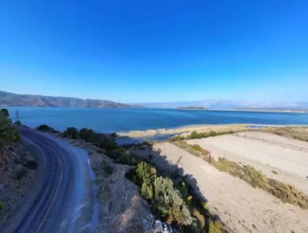 3210M2 2B Land For Sale By The Lake In Çandır