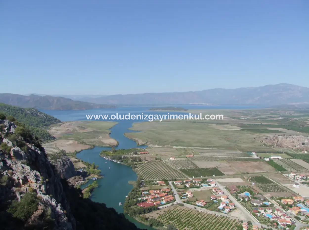 Dalyan Kanala Sıfır Satılık 5472M2 Arsa