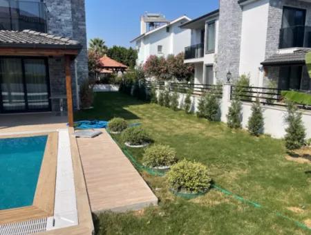 Dalyan'da 4+1 Satılık Villa